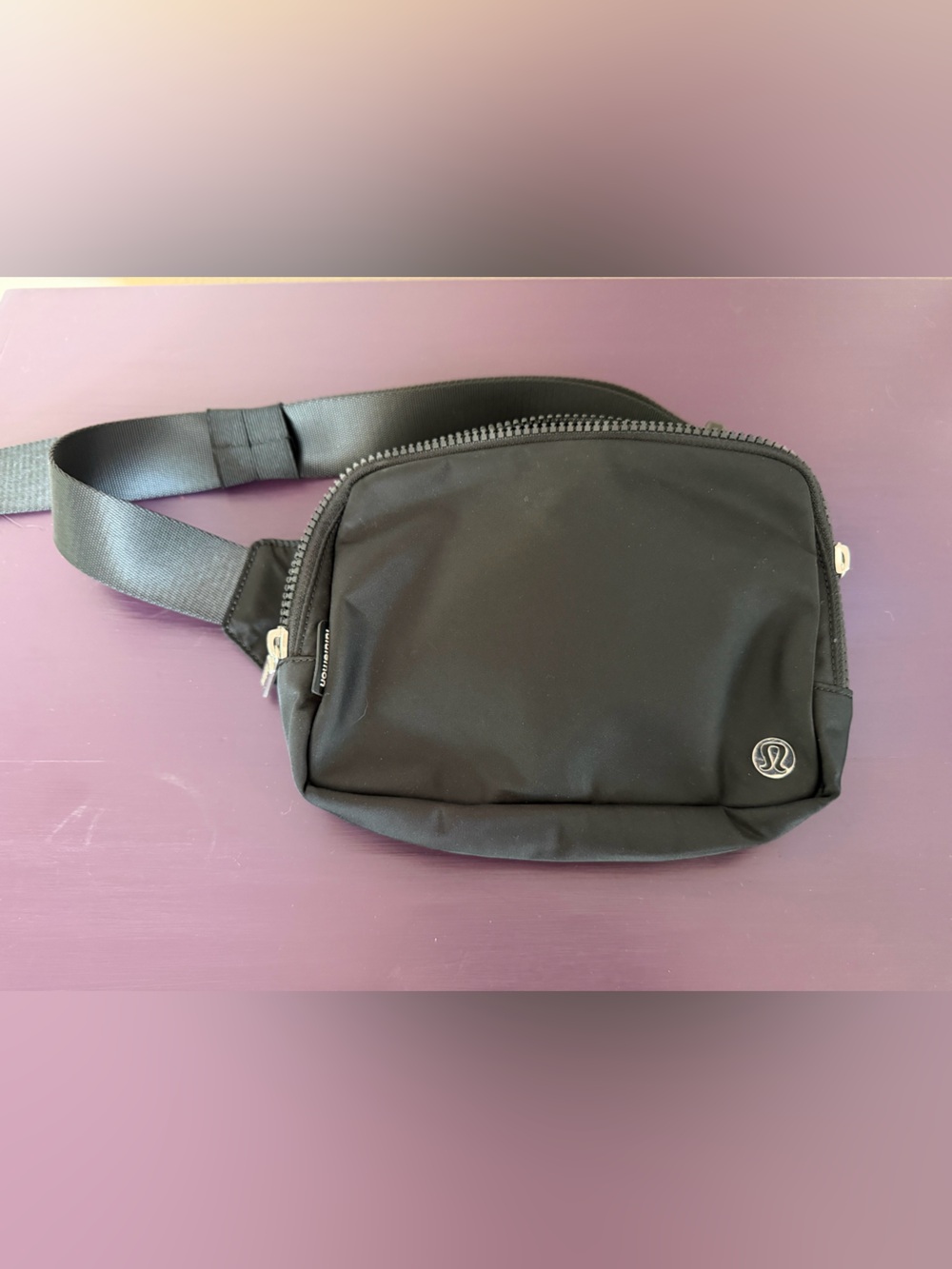 lululemon athletica Black Compact Everyday Belt Bag with Adjustable Strap